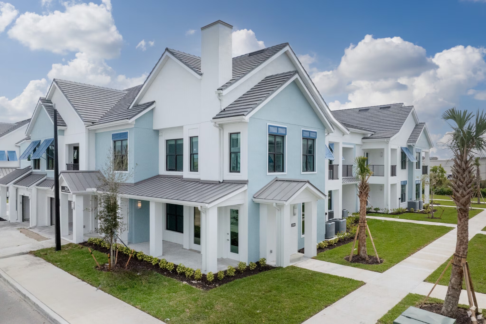 Imperial Crossings luxury apartments — Bonita Springs FL